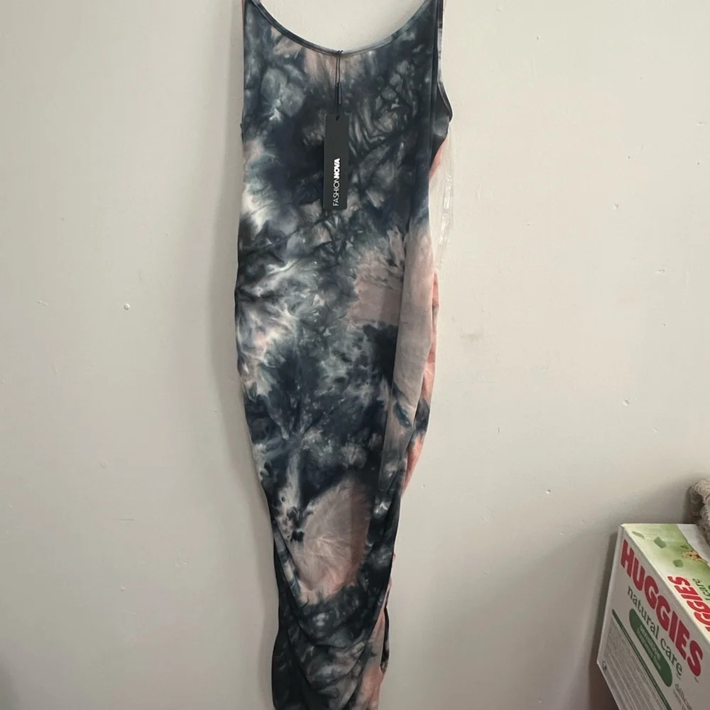 Fashion Nova Tie-Dye Midi Dress - Black and Pink - Picture 4 of 4
